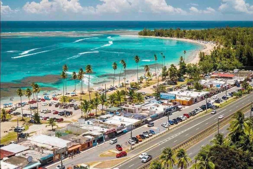 Oceanfront Condo In Luquillo Kültér fotó